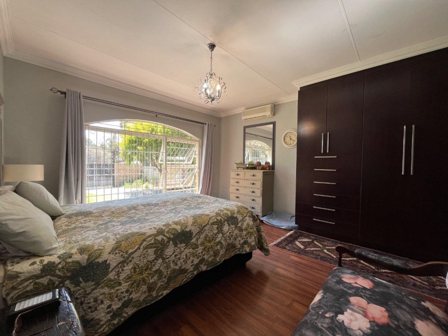 4 Bedroom Property for Sale in Waverley Free State